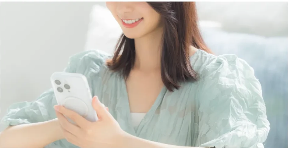 顔出しや本名を前提にしない